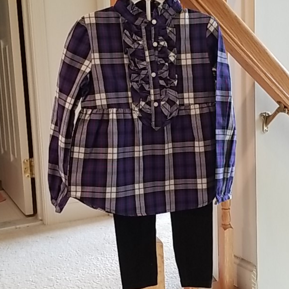Girls 2 piece blouse/legging set
